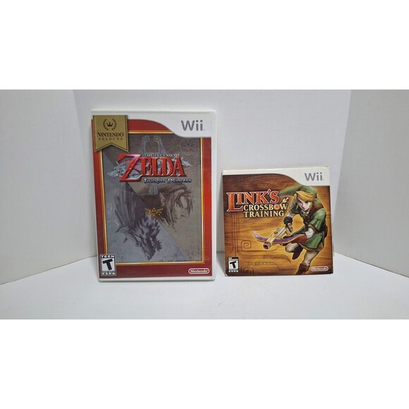 NINTENDO WII LEGEND OF ZELDA TWILIGHT PRINCESS & LINKS CROSSBOW TRAINING LOT - Picture 1 of 7